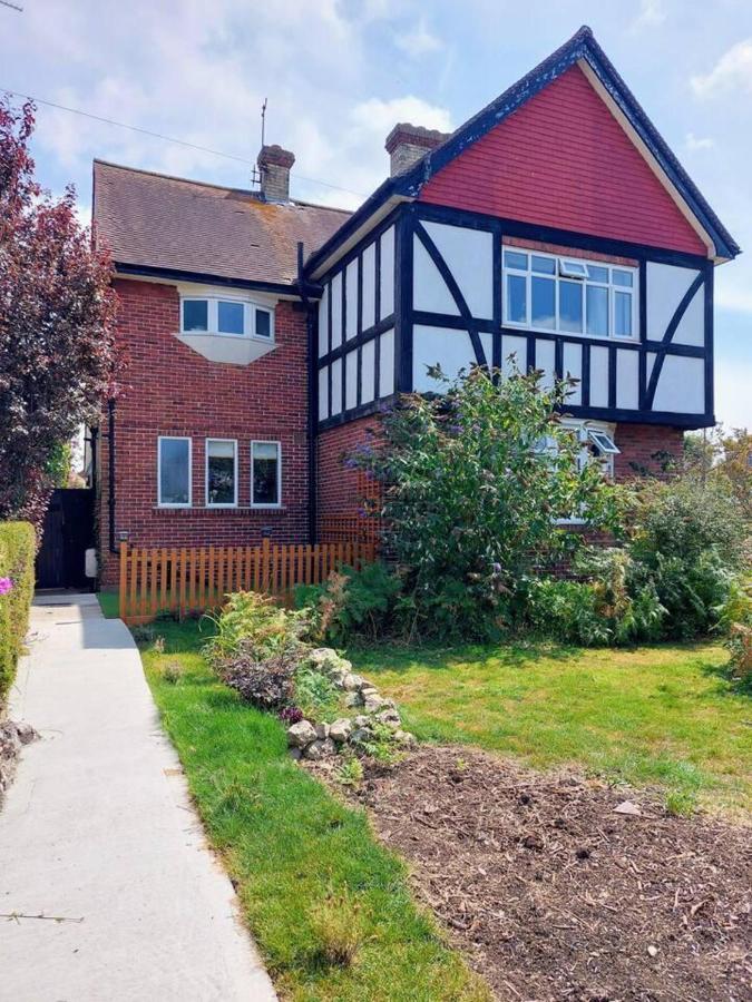Inviting 1-Bed Apartment In Herne Bay Exterior foto